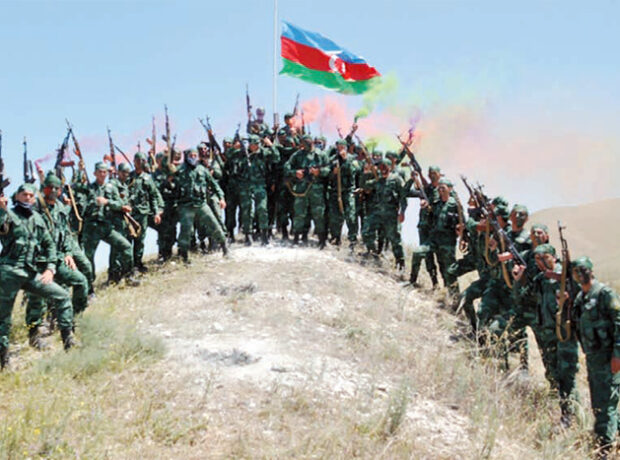 image-991fe9c12c-pesekar-azerbaycan-ordusu