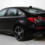 image-1745819849-honda-civic-sedan-ehev-2022-5