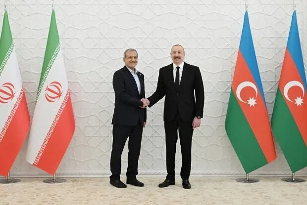 image-media-pezeshkian-eliyev-yeni-tzwrxk1mebfu35sj7q2v