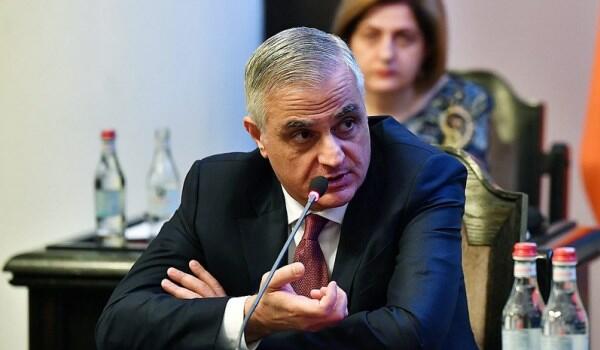 image-mger-qriqoryan