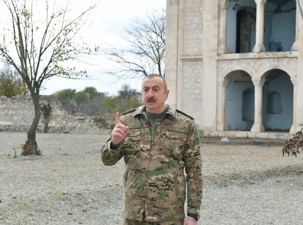 image-7a2428c5-07cd-32b4-a727-2e62d3fc4190_850