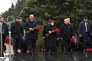 image-0zm8ammimewvbzxcngylkgkiyjljtprcve0lilgw_825