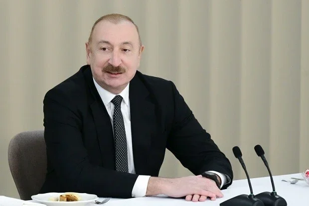 image-media-ilham-eliyev-pozitiv-vpzefqkhcnw8oy74r130