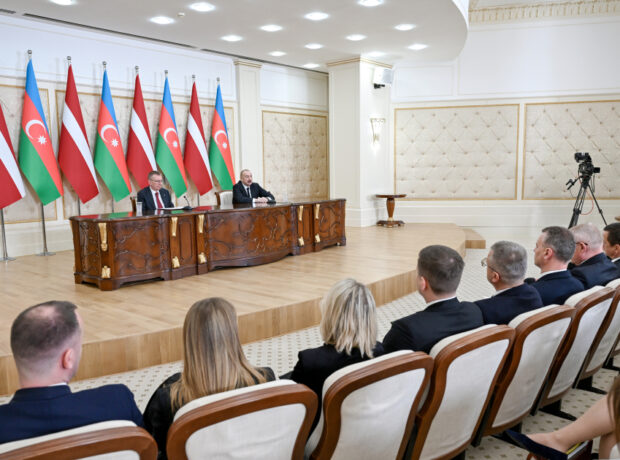 image-402499_1776851403725959707_1200x630